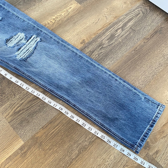 Grace & Lace Jeans Women’s 10 Blue RN#142473 Destroyed High Rise - Picture 15 of 16